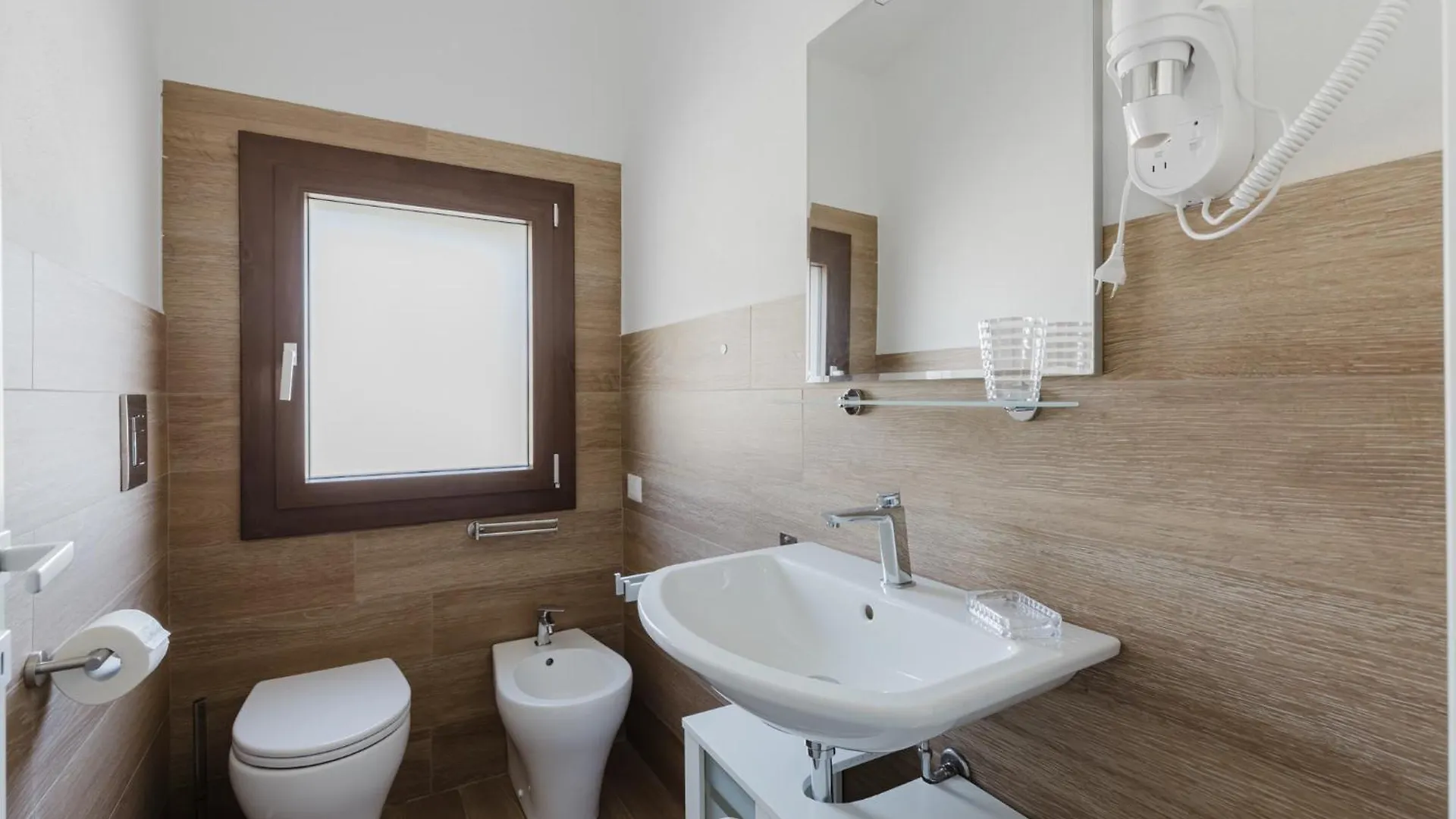 Hotel House Adele Villa San Pietro