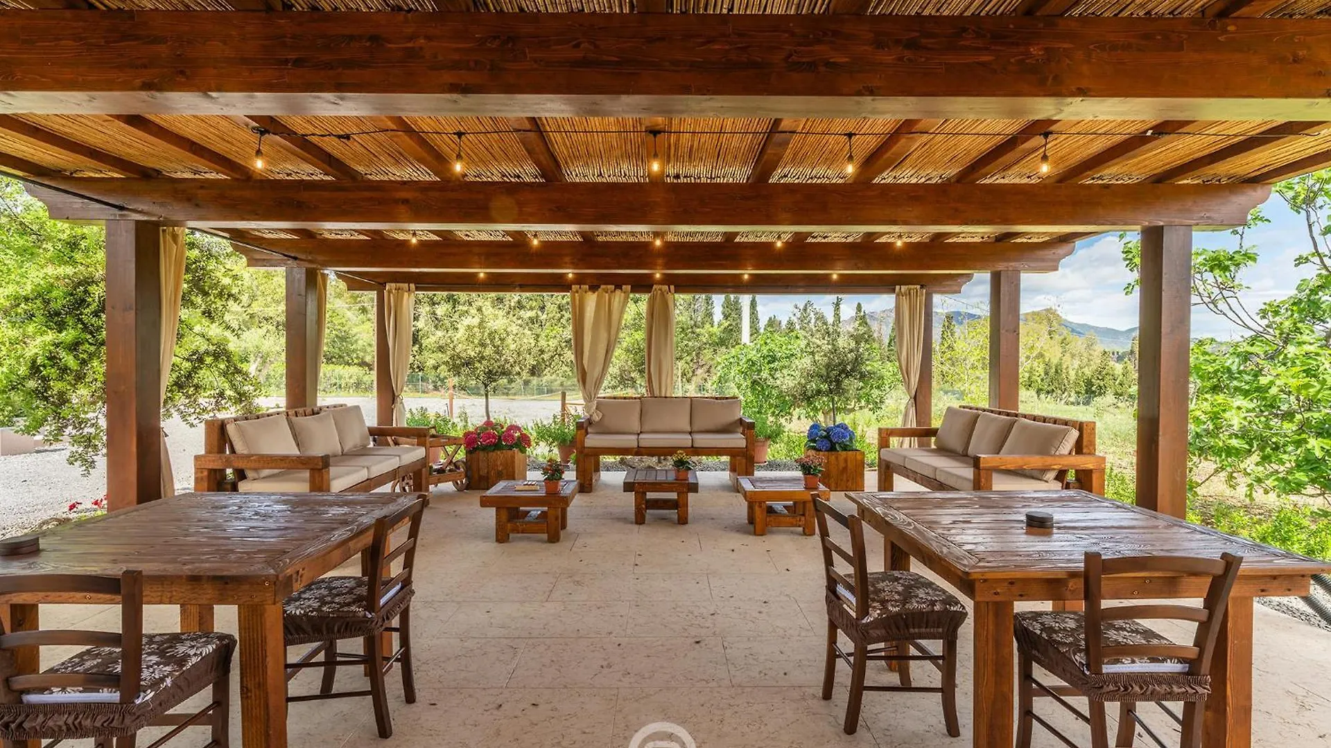 Hotel House Adele Villa San Pietro Italia